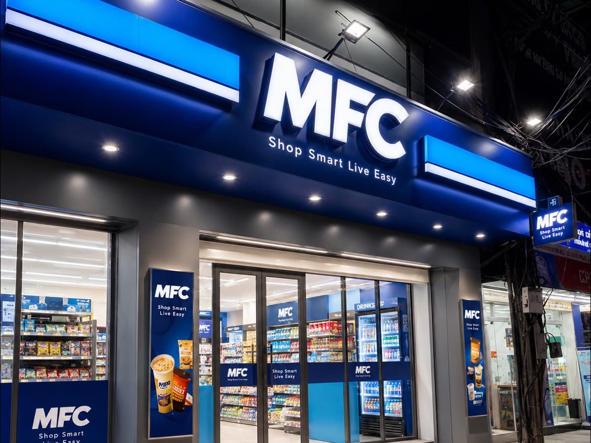 Mặt tiền MFC Express